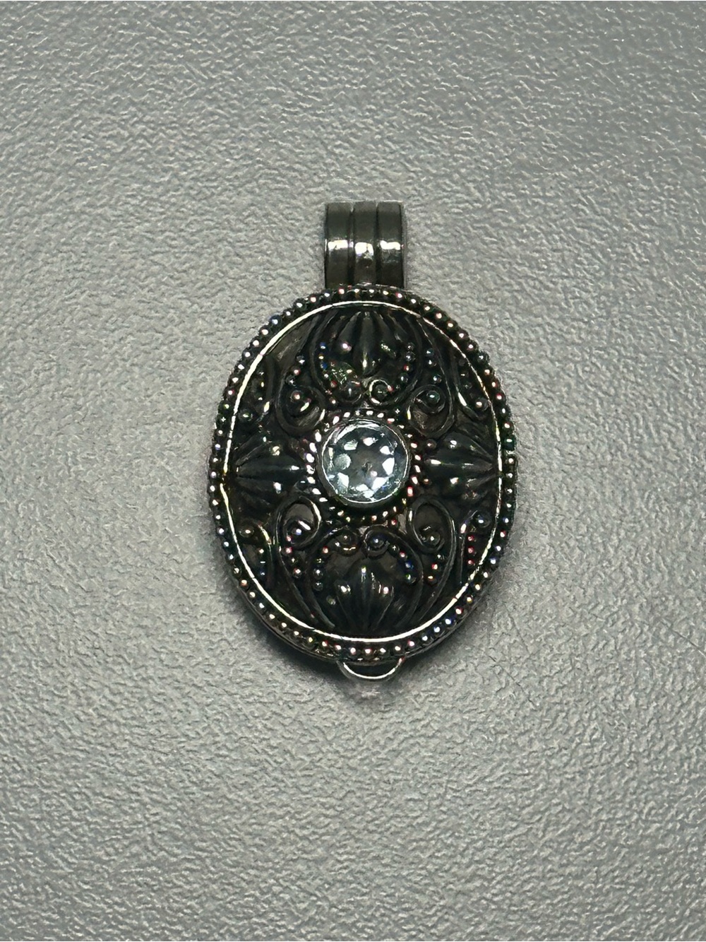 Vintage Sterling Silver ~ 925 Oval Filigree Pendant Locket Blue Aquamarine ?